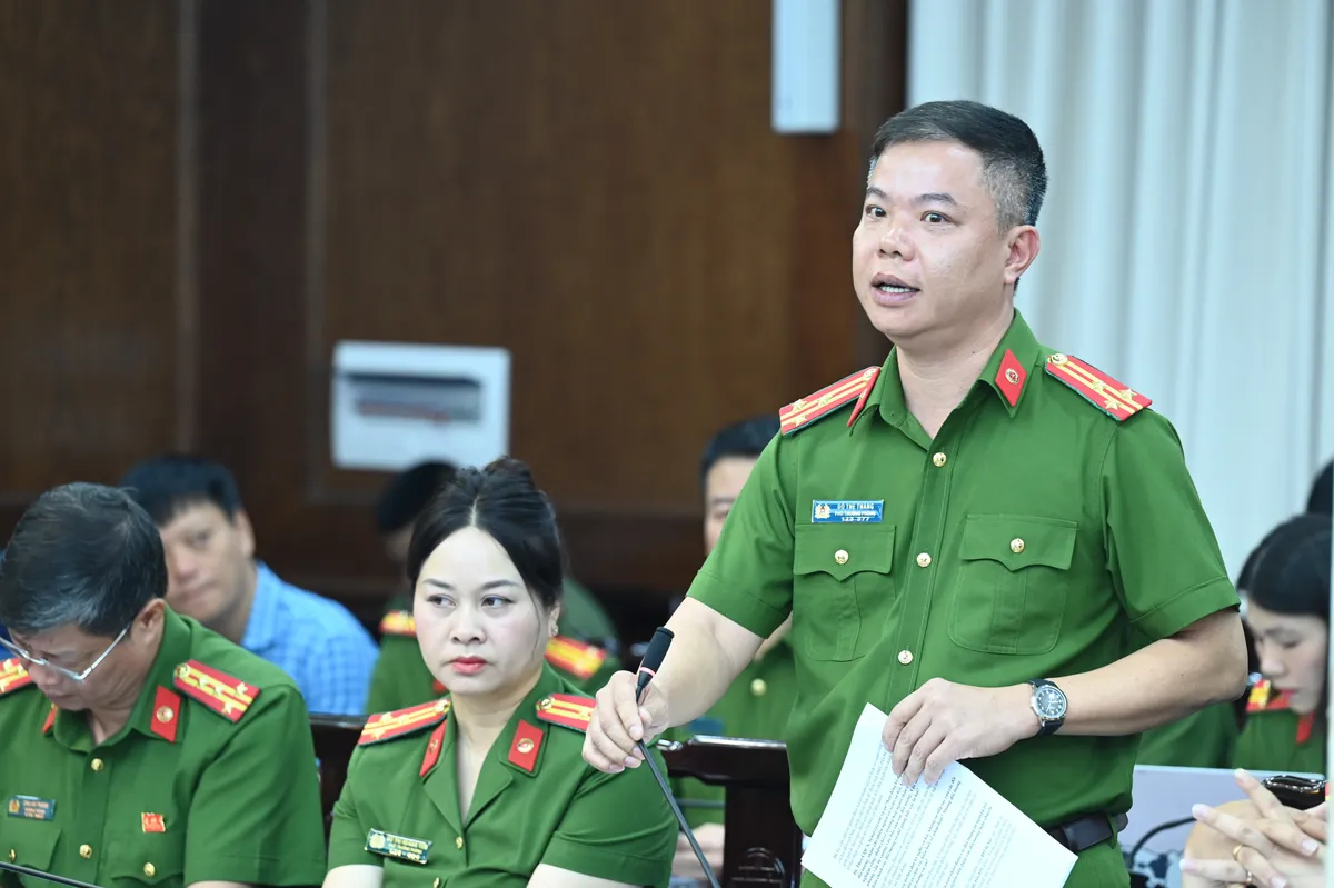 Vụ "hợp đồng kỳ nghỉ": 34 bị can l&agrave; sếp doanh nghiệp c&oacute; tr&igrave;nh độ cử nh&acirc;n, trẻ nhất sinh năm 2000 - Ảnh 1.