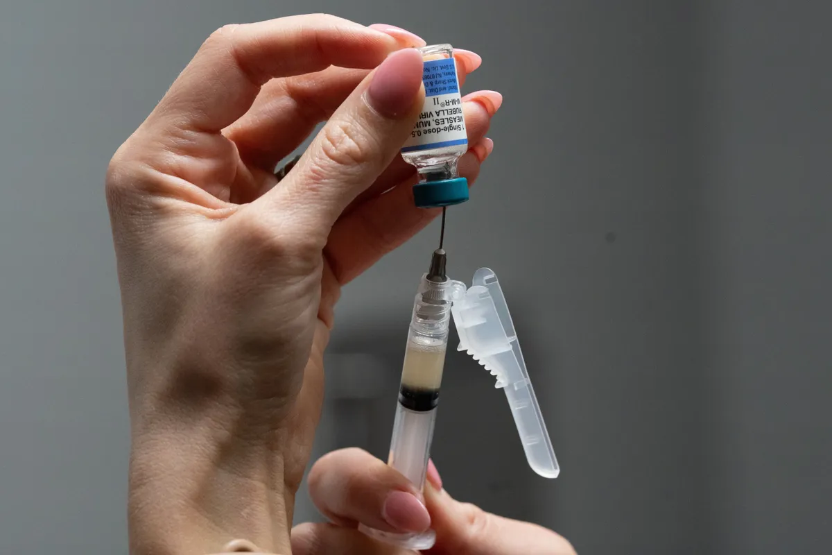 Mỹ xem x&eacute;t vaccine c&uacute;m đầu ti&ecirc;n sử dụng c&ocirc;ng nghệ mRNA - Ảnh 1.