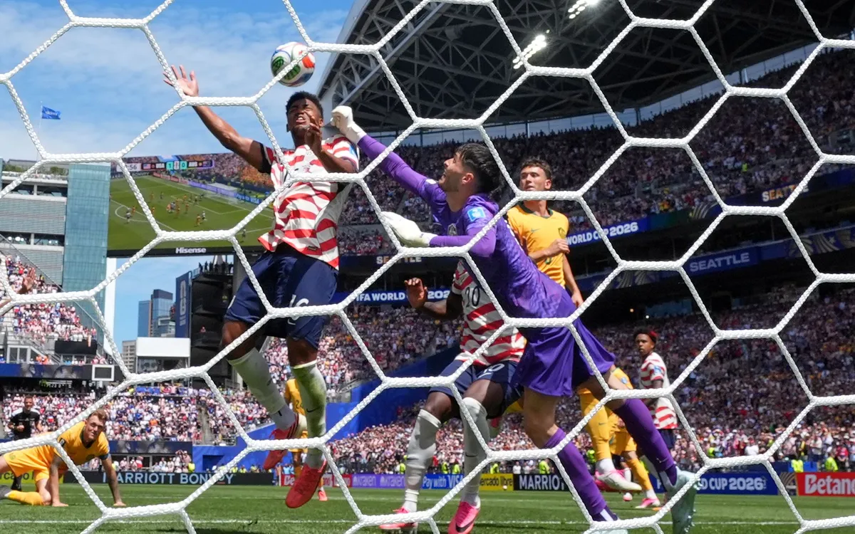 Thắng thuyết phục Australia, ĐT chủ nhà Mỹ là cái tên thứ hai sau chủ nhà Mexico, giành vé đi tiếp tại FIFA World Cup 2026™ (Ảnh: AP)