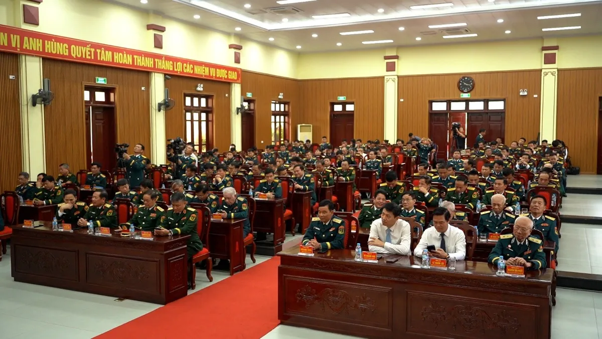 Sư đo&agrave;n Ph&ograve;ng kh&ocirc;ng 365: 60 năm x&acirc;y dựng, chiến đấu v&agrave; trưởng th&agrave;nh - Ảnh 1.