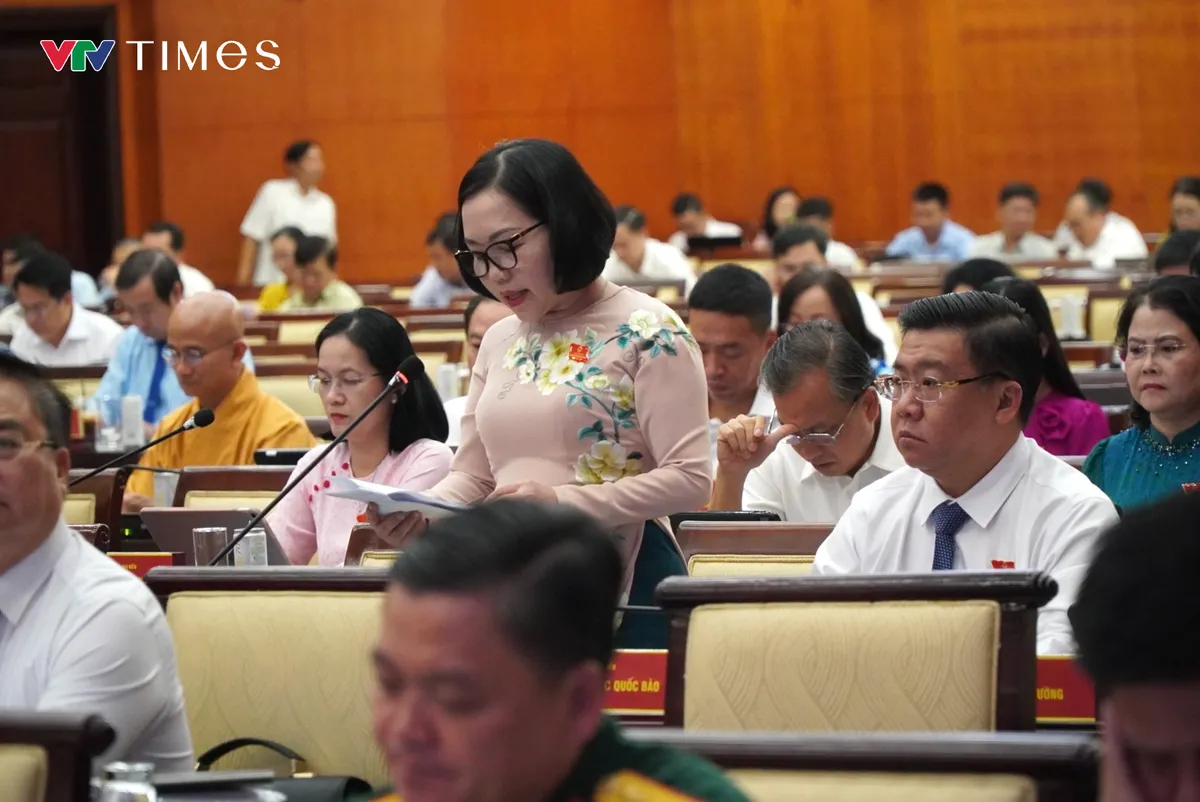 Chủ tịch TP Hồ Chí Minh: Vẫn còn tình trạng né trách nhiệm gây khó cho người dân và doanh nghiệp - Ảnh 5.