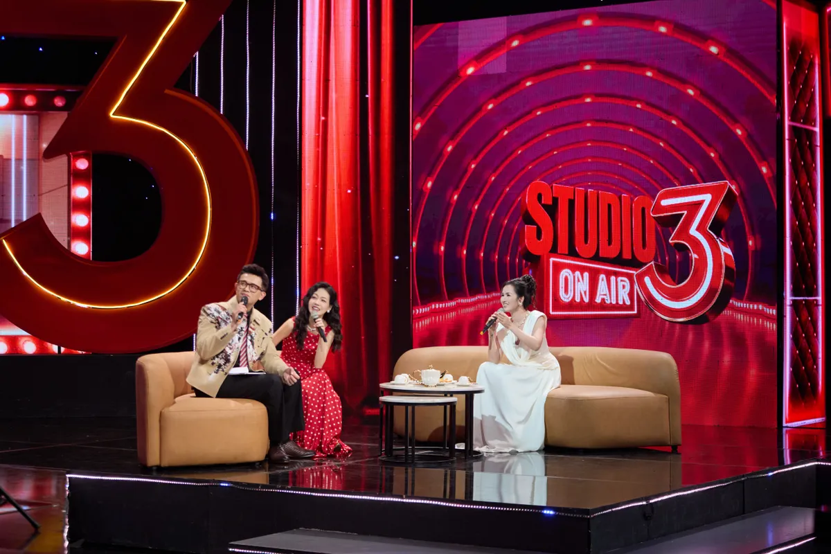Võ Hạ Trâm mang màu sắc đa văn hóa đến số cuối Studio 3 mùa đầu tiên- Ảnh 1. Võ Hạ Trâm mang màu sắc đa văn hóa đến số cuối Studio 3 mùa đầu tiên- Ảnh 1.