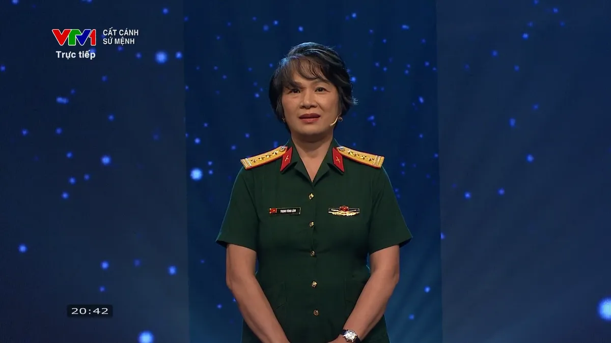 Cất c&aacute;nh th&aacute;ng 6: Những c&acirc;u chuyện về tr&aacute;ch nhiệm, bản lĩnh v&agrave; l&yacute; tưởng của người l&agrave;m b&aacute;o đối với đất nước v&agrave; nh&acirc;n d&acirc;n- Ảnh 5.