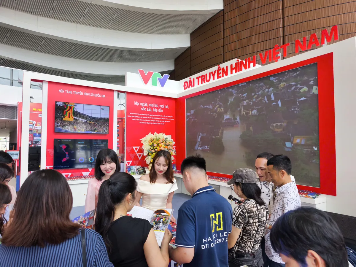 Kh&aacute;n giả VTV h&agrave;o hứng trải nghiệm K&ecirc;nh Thể thao tại Hội b&aacute;o To&agrave;n quốc 2026 - Ảnh 7.