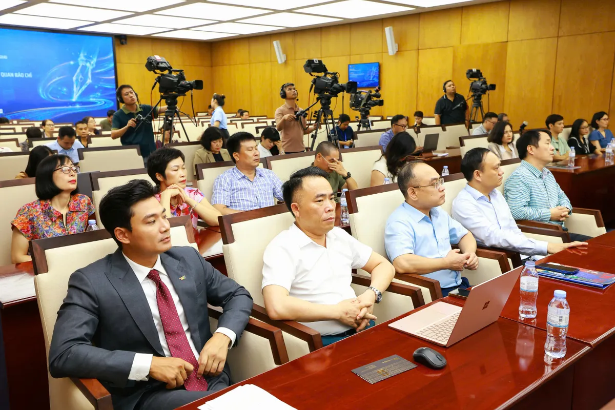 Bế mạc Diễn đ&agrave;n B&aacute;o ch&iacute; to&agrave;n quốc 2026: X&acirc;y dựng nền b&aacute;o ch&iacute; Việt Nam chuy&ecirc;n nghiệp, nh&acirc;n văn v&agrave; hiện đại- Ảnh 4.