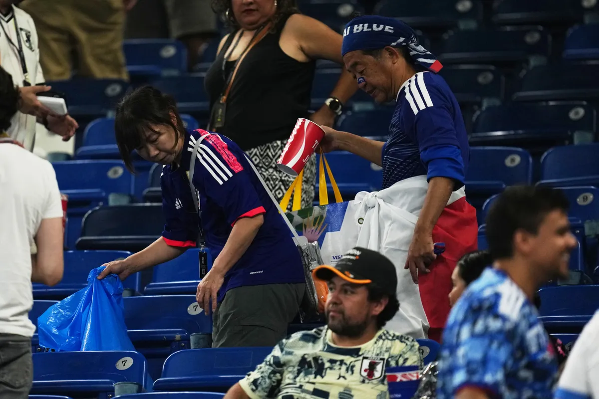CĐV Nhật Bản lại "g&acirc;y thương nhớ" tại FIFA World Cup 2026&trade;- Ảnh 1.