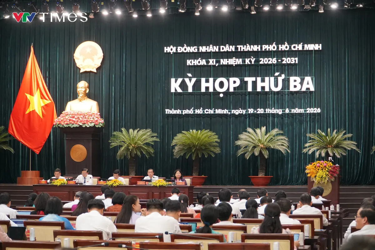 TP Hồ Chí Minh: Hóa giải áp lực cho y tế cơ sở bằng chiến lược đa tầng, đa cực- Ảnh 1.