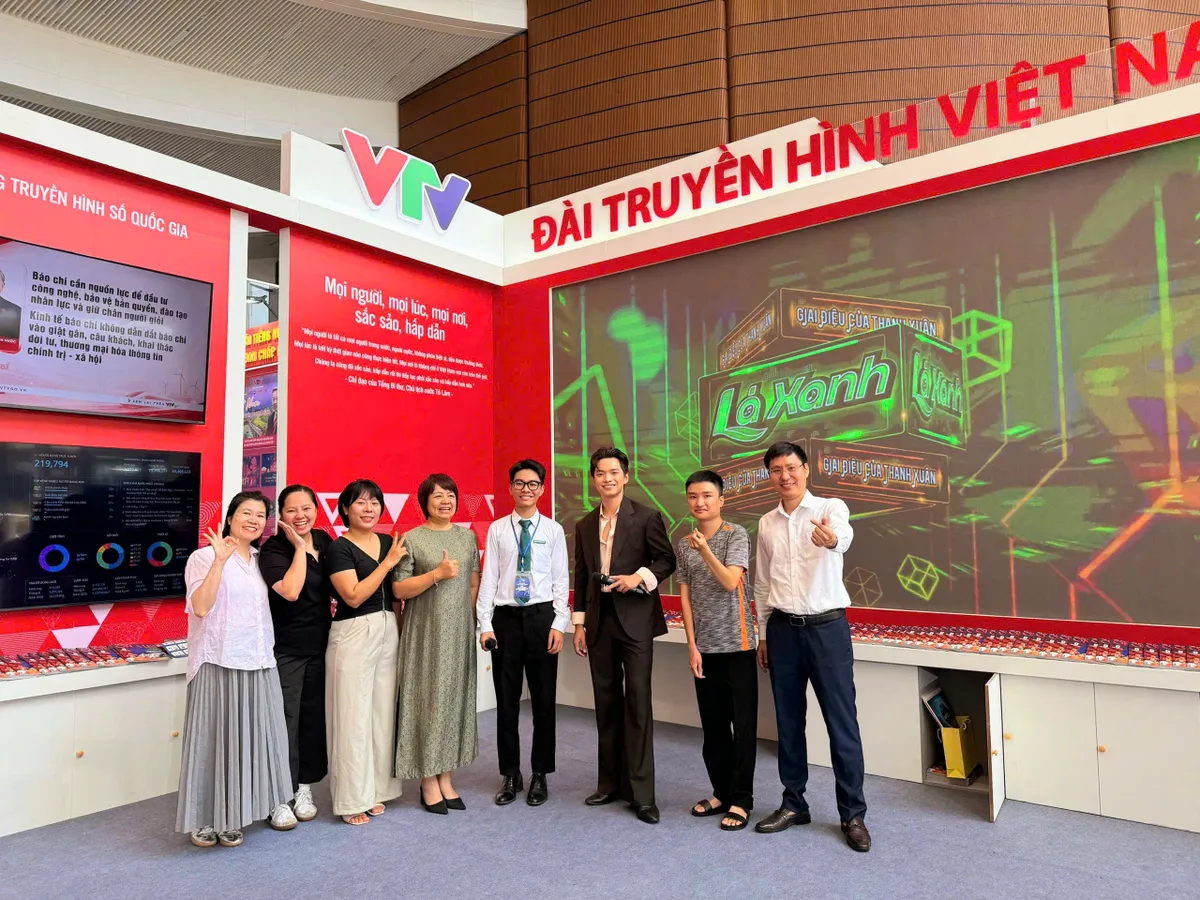 Chủ tịch Quốc hội Trần Thanh Mẫn thăm gian trưng b&agrave;y của VTV tại Hội b&aacute;o To&agrave;n quốc năm 2026- Ảnh 5.