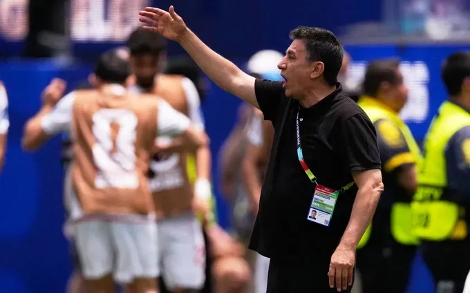 HLV Ghalenoei: &ldquo;Iran tạo n&ecirc;n lịch sử tại World Cup 2026 d&ugrave; đối mặt mu&ocirc;n v&agrave;n kh&oacute; khăn&rdquo;- Ảnh 1.