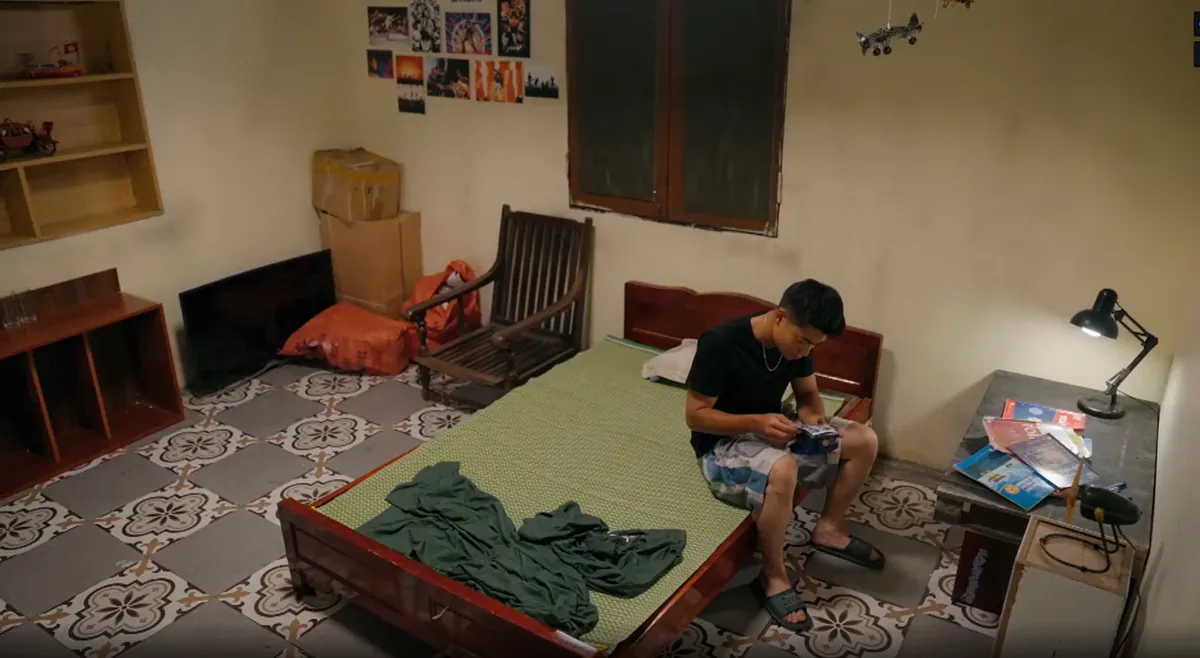Ph&iacute;a b&ecirc;n kia th&agrave;nh phố - Tập 17: Lan trả th&ugrave; khiến Cương l&oacute;a mắt v&igrave; t&igrave;nh y&ecirc;u - Ảnh 6.