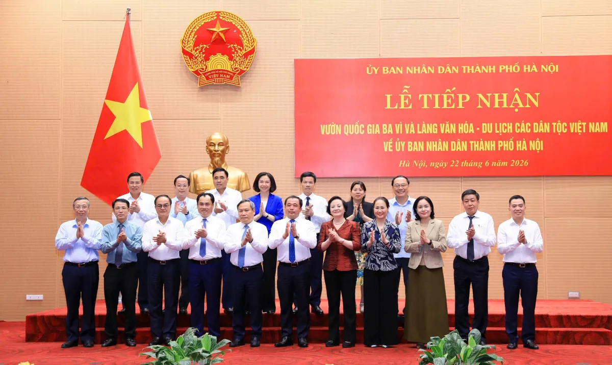 H&agrave; Nội tiếp nhận Vườn quốc gia Ba V&igrave; v&agrave; L&agrave;ng Văn h&oacute;a - Du lịch c&aacute;c d&acirc;n tộc Việt Nam - Ảnh 5.