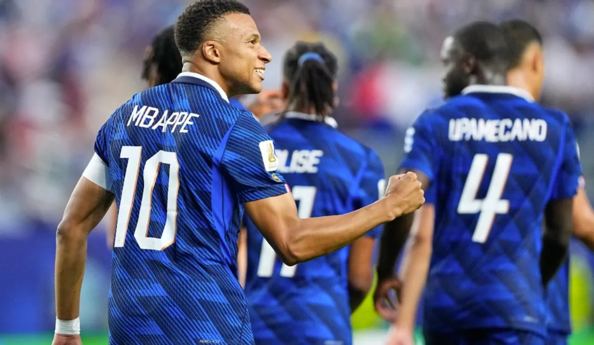Mbappe tỏa s&aacute;ng với c&uacute; đ&uacute;p, Ph&aacute;p gi&agrave;nh v&eacute; sớm v&agrave;o v&ograve;ng 1/16 World Cup 2026- Ảnh 1.