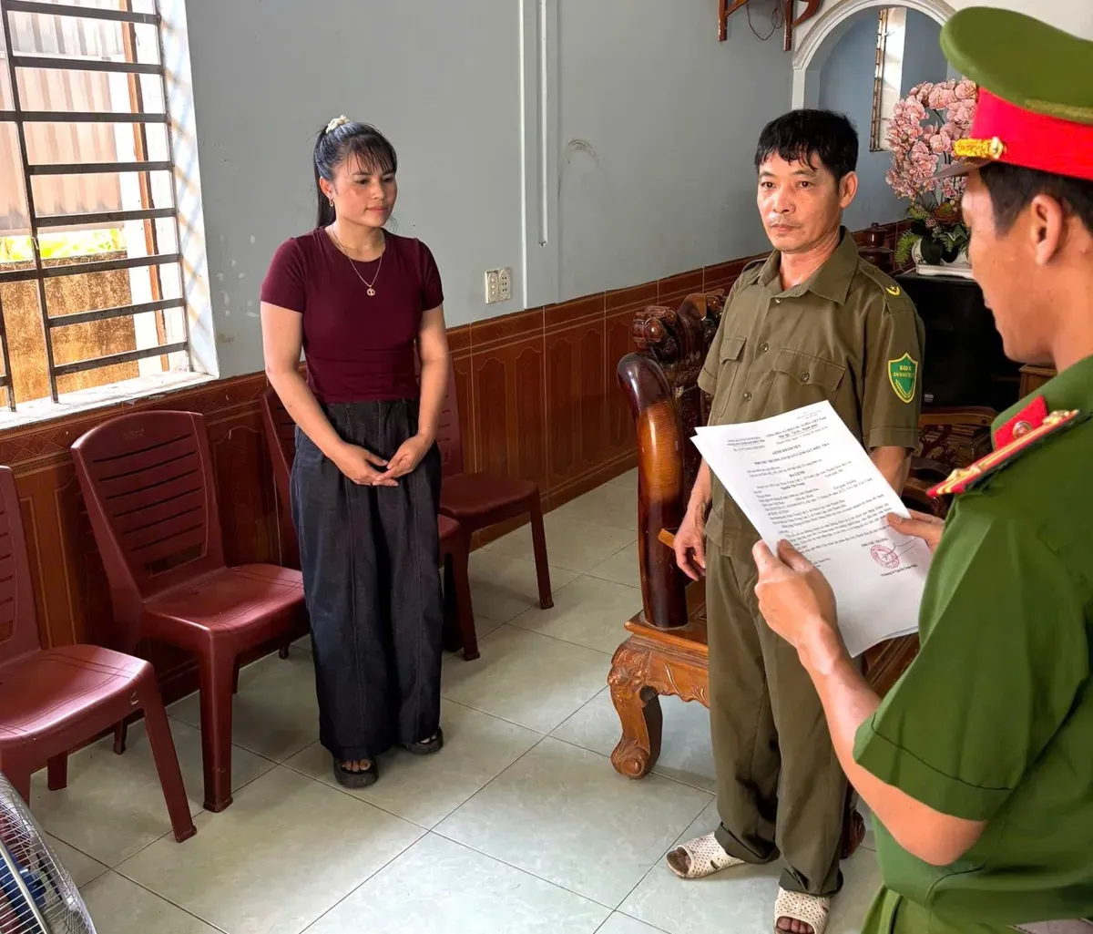 Khởi tố 3 đối tượng giết mổ lợn nhiễm dịch tả ch&acirc;u Phi để b&aacute;n ra thị trường- Ảnh 1.