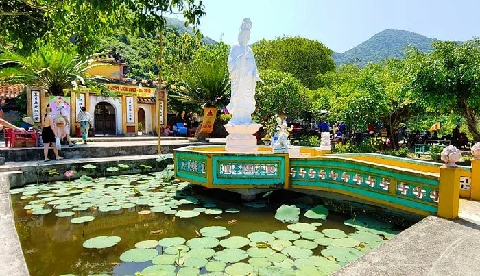 Ch&ugrave;a Hải Tạng: Ng&ocirc;i cổ tự hơn 270 năm tuổi giữa l&ograve;ng C&ugrave; Lao Ch&agrave;m- Ảnh 2.
