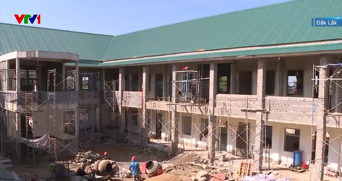 Đắk Lắk quyết t&acirc;m ho&agrave;n th&agrave;nh trường nội tr&uacute; li&ecirc;n cấp trước khai giảng - Ảnh 1.