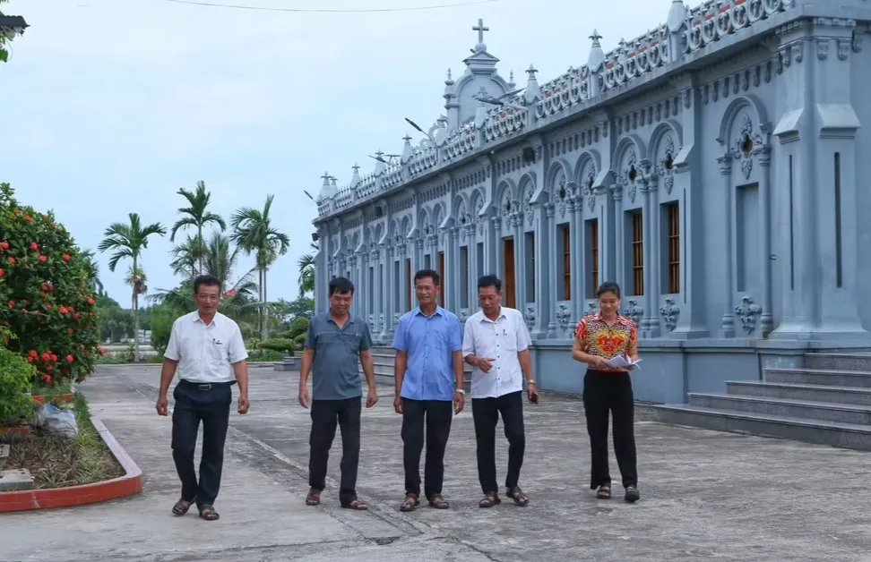 Sắp xếp, th&agrave;nh lập tổ chức đảng ở th&ocirc;n, tổ d&acirc;n phố: Nguy&ecirc;n tắc chỉ định chi ủy, b&iacute; thư, ph&oacute; b&iacute; thư - Ảnh 1.