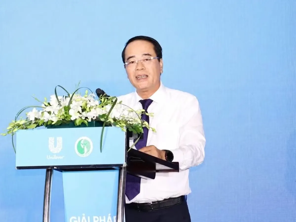 Kết nối s&aacute;ng kiến xanh, th&uacute;c đẩy giải ph&aacute;p tuần ho&agrave;n nhựa- Ảnh 1.
