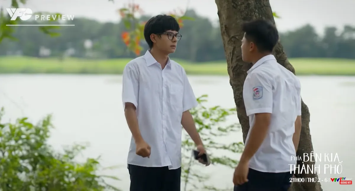 Ph&iacute;a b&ecirc;n kia th&agrave;nh phố - Tập 19: Cương v&igrave; g&aacute;i l&agrave;m tổn thương anh em, Lan th&aacute;ch thức Khu&ecirc; - Ảnh 5.