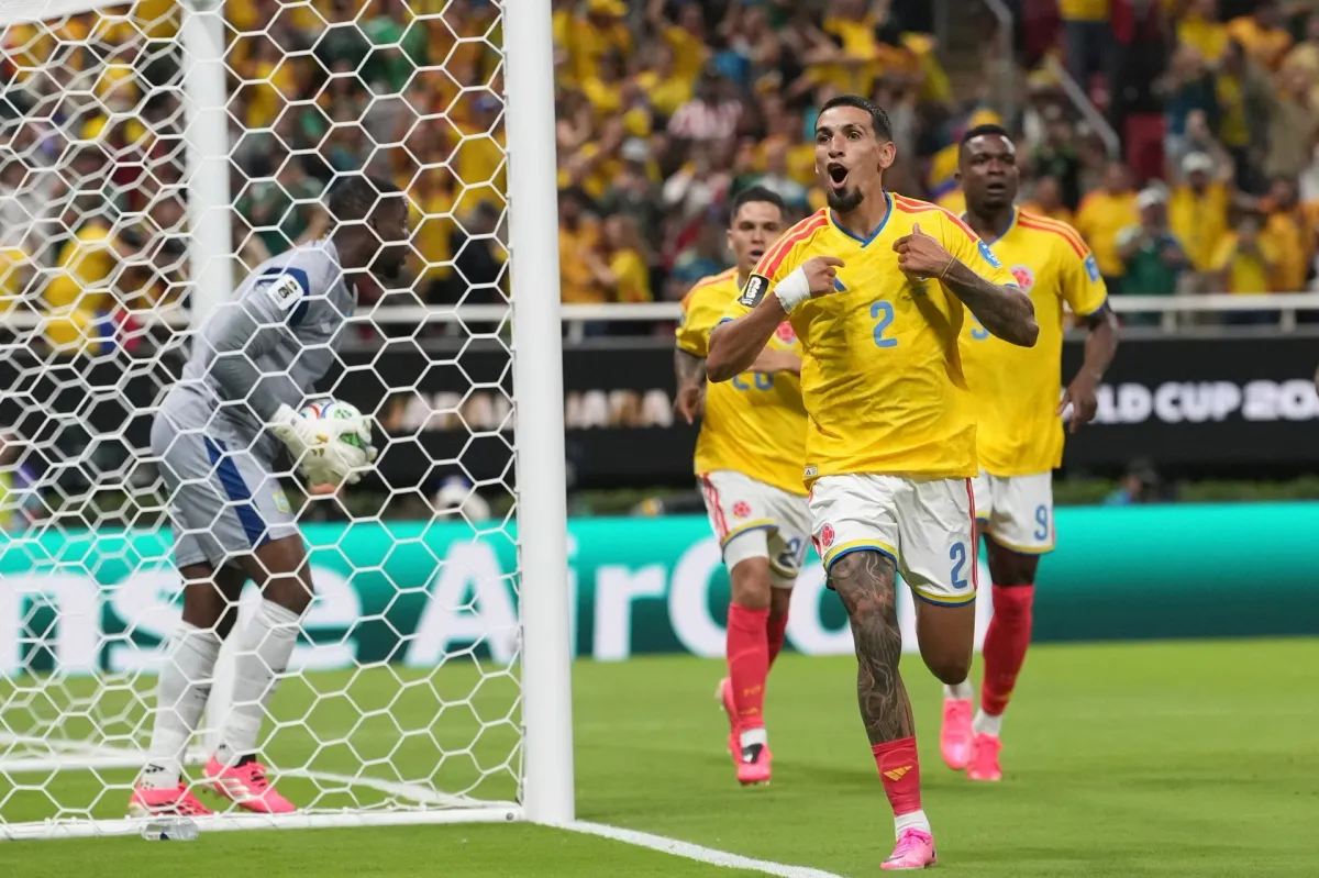 Colombia sớm đoạt v&eacute; v&agrave;o v&ograve;ng knock-out, tạo &aacute;p lực l&ecirc;n Bồ Đ&agrave;o Nha tại bảng K- Ảnh 1.