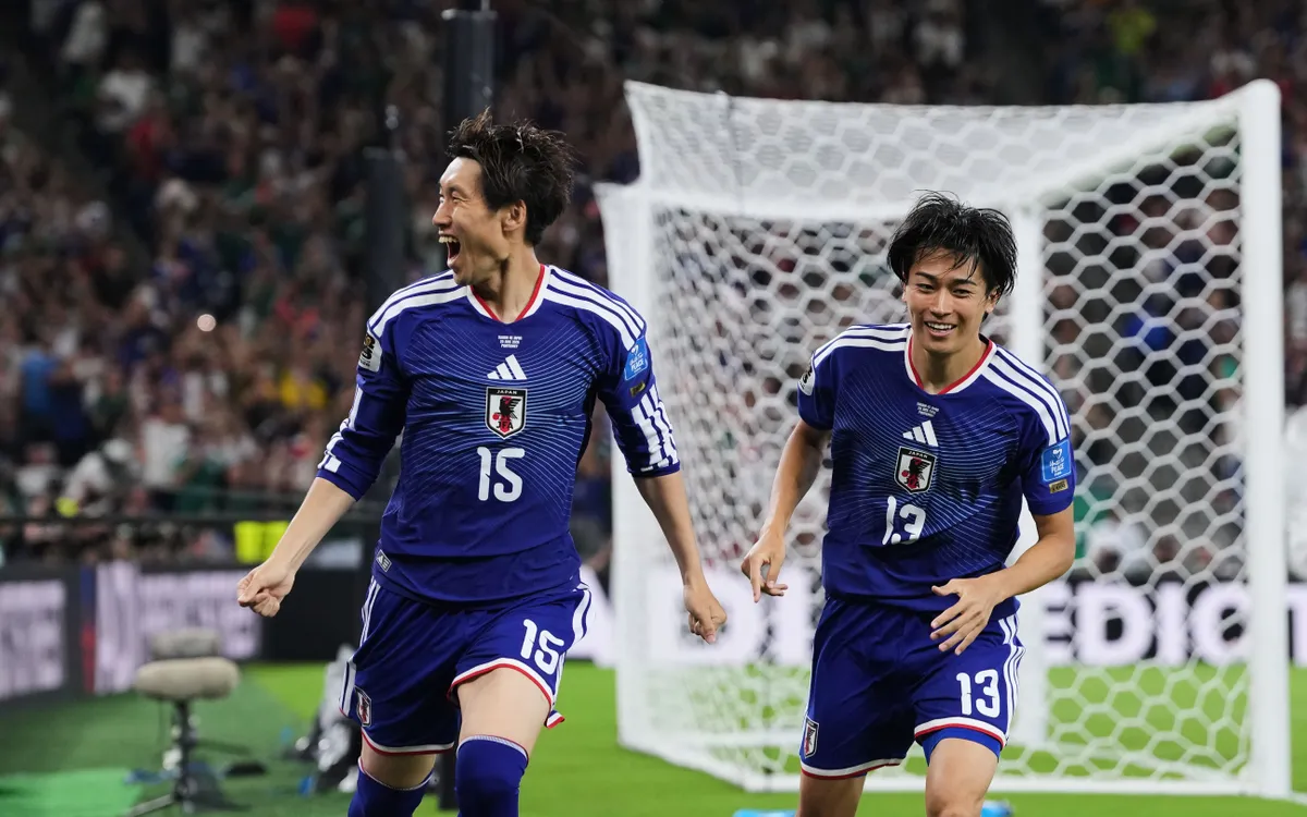 ĐT Nhật Bản đang nổi lên như một ứng viên cho tấm vé đi tiếp tại FIFA World Cup 2026™ (Ảnh: AP)