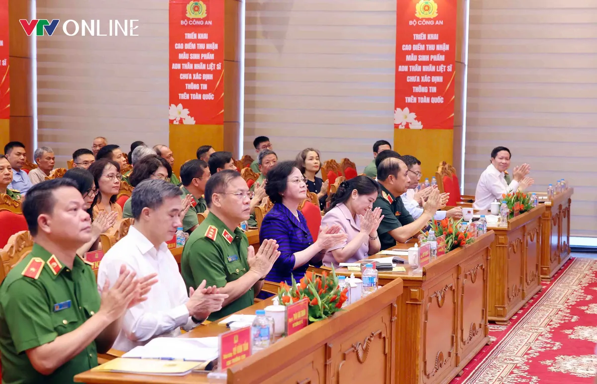 Bộ C&ocirc;ng an ph&aacute;t động cao điểm thu nhận mẫu sinh phẩm ADN th&acirc;n nh&acirc;n liệt sĩ chưa x&aacute;c định th&ocirc;ng tin tr&ecirc;n to&agrave;n quốc - Ảnh 1.