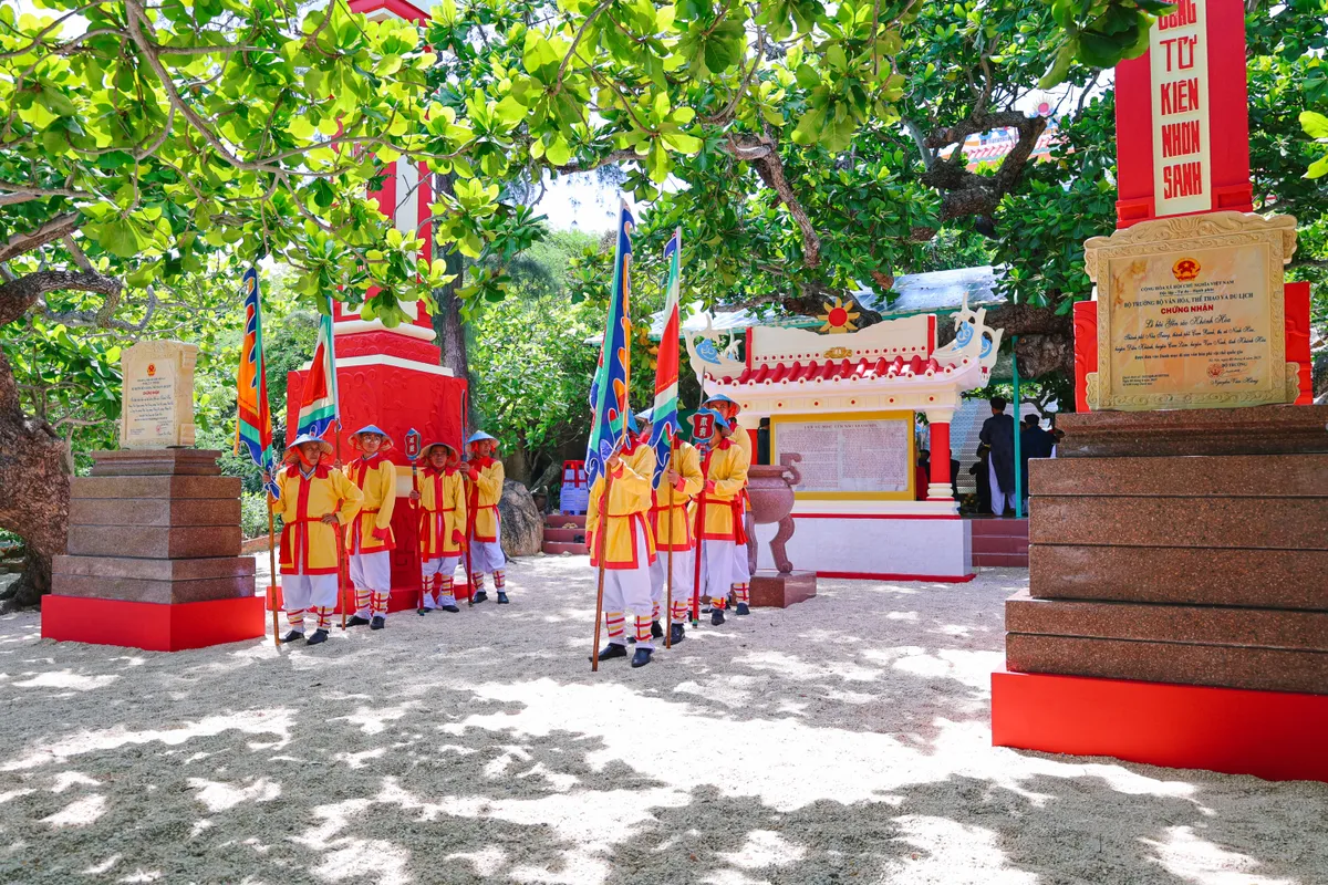 Lễ hội Yến s&agrave;o Kh&aacute;nh H&ograve;a 2026: H&agrave;nh tr&igrave;nh tri &acirc;n từ di sản biển đảo- Ảnh 6.