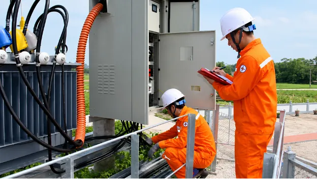 Phụ tải lần đầu vượt 20.000 MW: EVNNPC chủ động c&aacute;c giải ph&aacute;p bảo đảm điện- Ảnh 4.