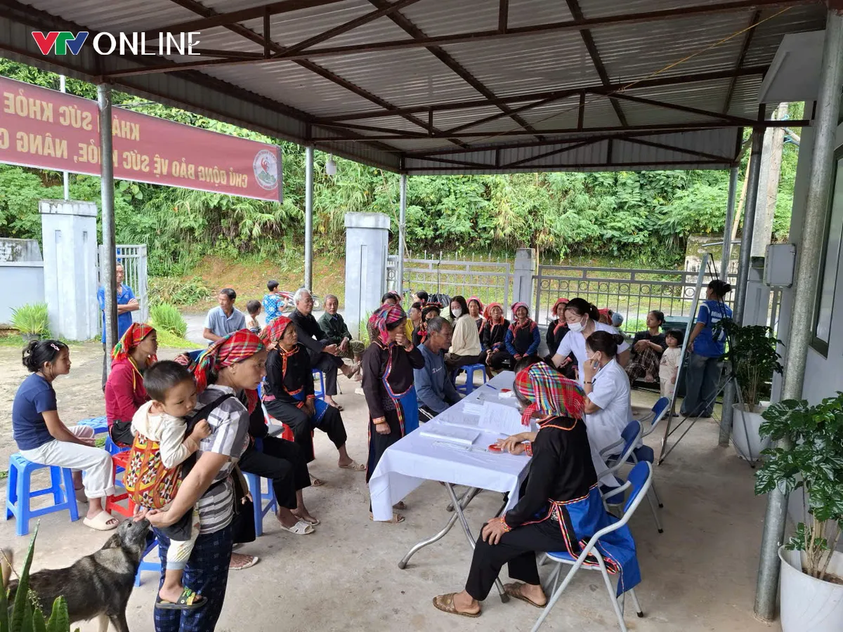 Gieo mầm sức khỏe nơi bi&ecirc;n cương M&ugrave; Cả - Ảnh 1.