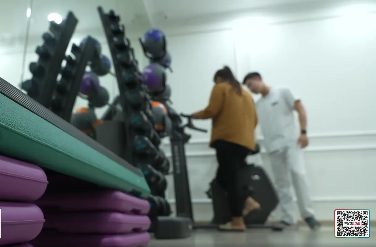 Muốn gầy nhanh, nhiều người trẻ tự đẩy m&igrave;nh v&agrave;o rủi ro sức khỏe - Ảnh 3.