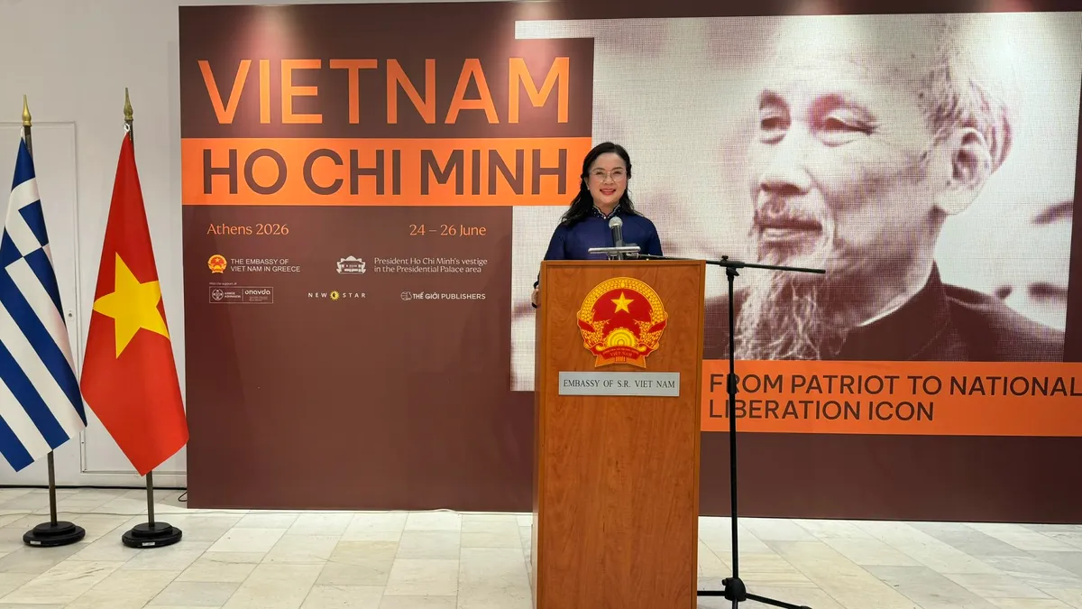 Trưng b&agrave;y triển l&atilde;m về Chủ tịch Hồ Ch&iacute; Minh v&agrave; Ng&agrave;y Văn h&oacute;a Việt Nam tại Hy Lạp - Ảnh 1.