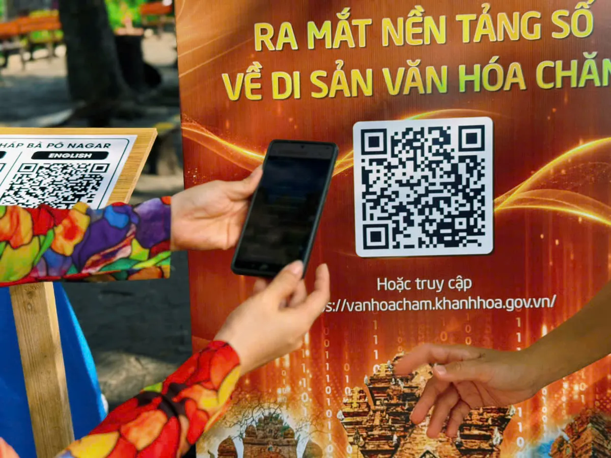 Kh&aacute;nh H&ograve;a số h&oacute;a di sản Chăm, mở rộng kh&ocirc;ng gian trải nghiệm cho du kh&aacute;ch - Ảnh 3.