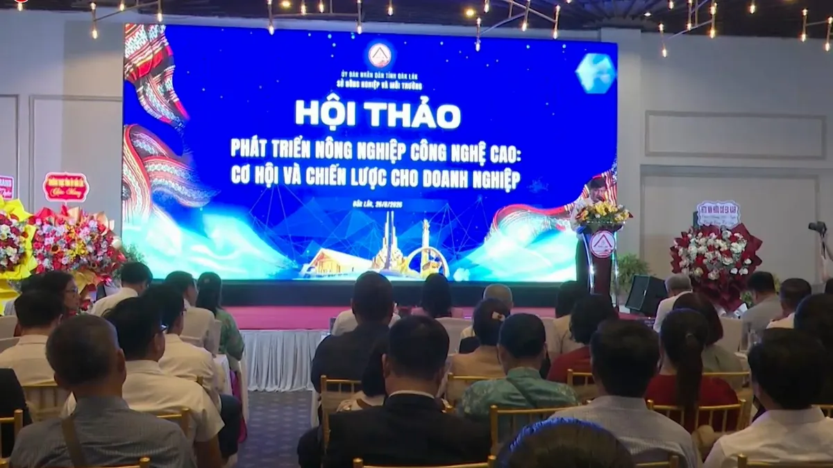 Ph&aacute;t triển n&ocirc;ng nghiệp c&ocirc;ng nghệ cao: Cơ hội v&agrave; chiến lược cho doanh nghiệp- Ảnh 1.