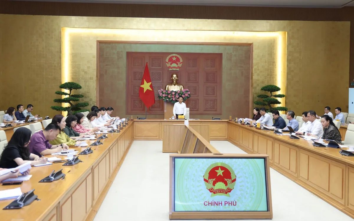Phó Thủ tướng Nguyễn Văn Thắng chủ trì cuộc họp của Ban chỉ đạo điều hành giá - Ảnh: VGP/Đức Tuân