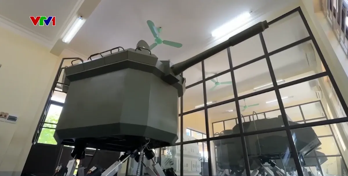 Hiện đại h&oacute;a huấn luyện tăng thiết gi&aacute;p bằng c&ocirc;ng nghệ m&ocirc; phỏng - Ảnh 1.