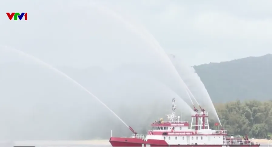 Hơn 4.000 người tham gia diễn tập ứng ph&oacute; si&ecirc;u b&atilde;o quy m&ocirc; lớn tại Ninh B&igrave;nh- Ảnh 2.