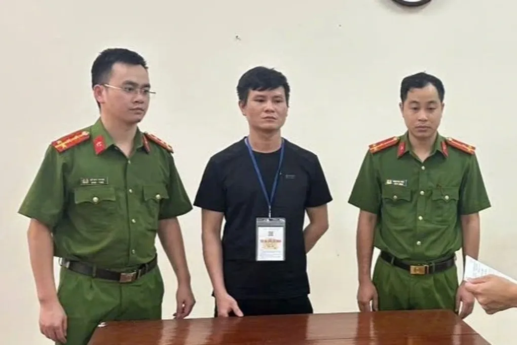 Ninh B&igrave;nh: Khởi tố thợ h&agrave;n g&acirc;y ch&aacute;y xưởng t&ocirc;n, thiệt hại hơn 360 triệu đồng- Ảnh 1.
