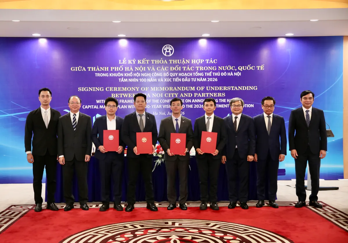 Hợp t&aacute;c ph&aacute;t triển ch&iacute;nh quyền số, th&agrave;nh phố AI  - Ảnh 2.
