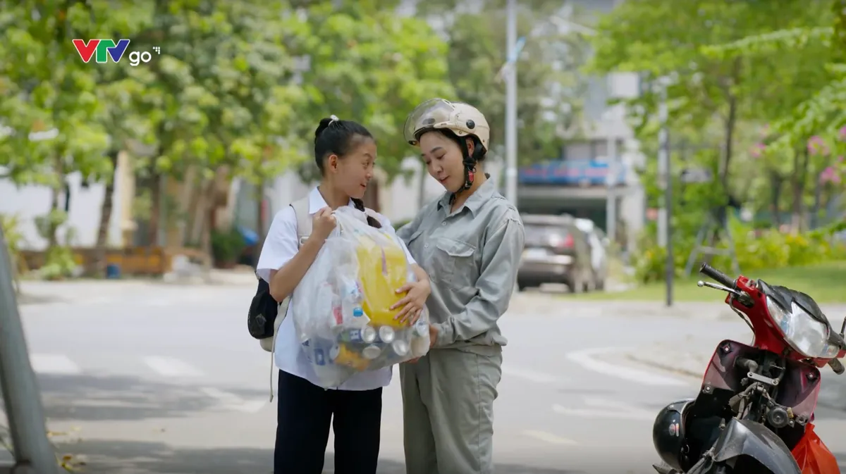 Ph&iacute;a b&ecirc;n kia th&agrave;nh phố - Tập 21: Cương kh&ocirc;ng ngừng tự tr&aacute;ch, b&agrave; Xu&acirc;n một mực khước từ người chị em th&acirc;n thiết - Ảnh 14.