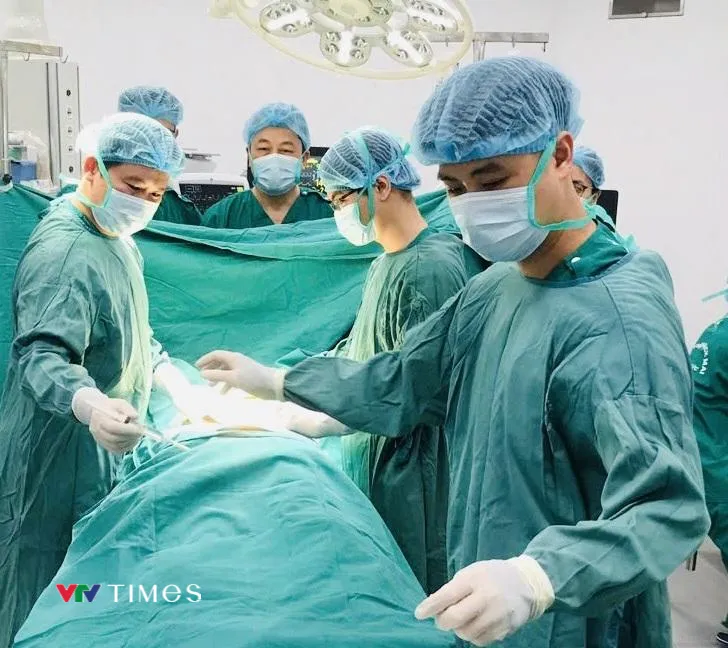 BV Bạch Mai cơ sở Ninh B&igrave;nh li&ecirc;n tiếp cứu th&agrave;nh c&ocirc;ng c&aacute;c ca bệnh nặng ng&agrave;y đầu vận h&agrave;nh- Ảnh 3.