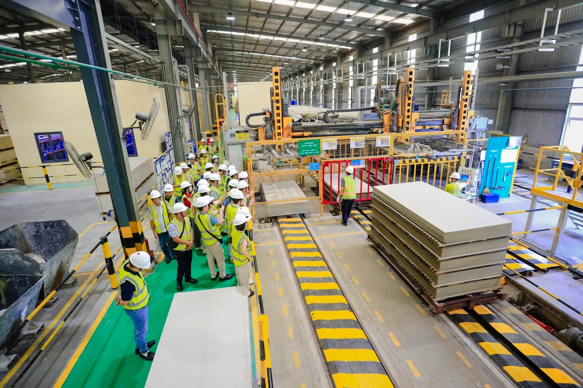 Sắp diễn ra Diễn đ&agrave;n ph&aacute;t triển bền vững ng&agrave;nh x&acirc;y dựng Việt Nam- Ảnh 1.