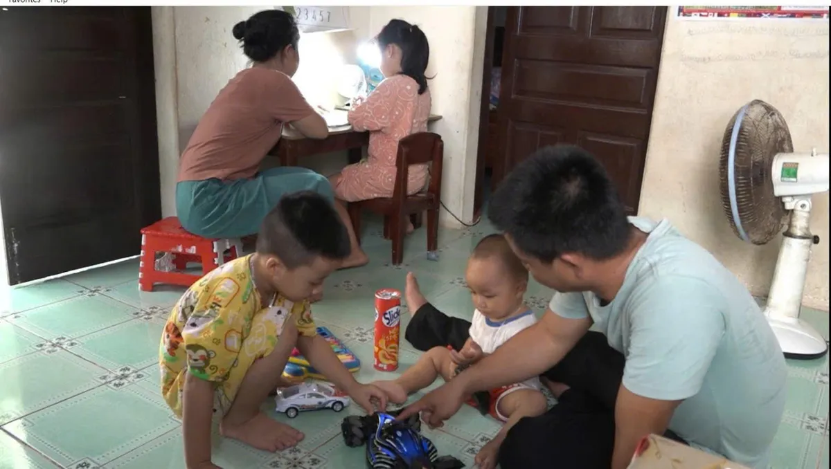 Trường Sa nơi đầu s&oacute;ng: Sức sống m&atilde;nh liệt từ những m&aacute;i ấm gia đ&igrave;nh - Ảnh 1.