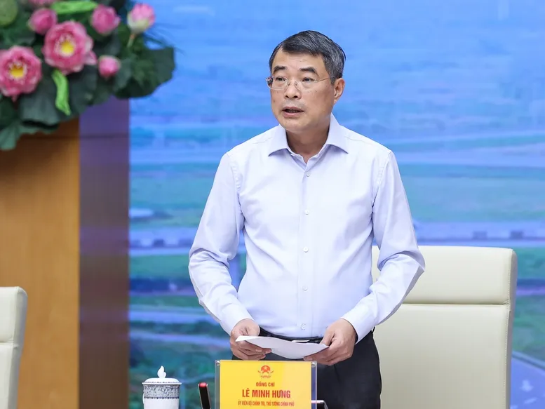 Thủ tướng: Triển khai dự &aacute;n trọng điểm phải l&agrave; ưu ti&ecirc;n h&agrave;ng đầu trong 6 th&aacute;ng cuối năm- Ảnh 1.