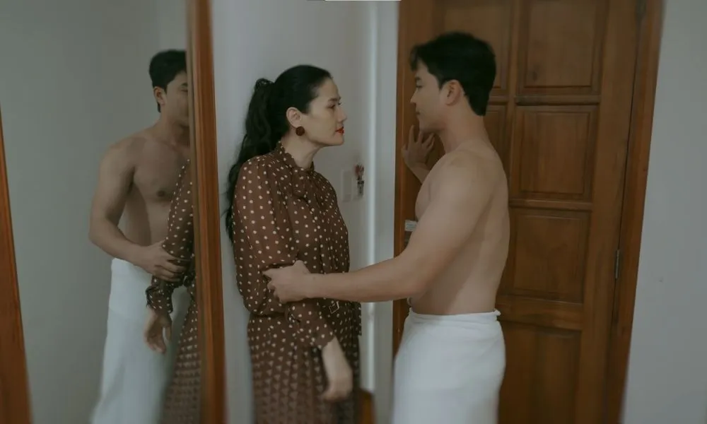 Sau vai mẹ kế gây tranh cãi, Thân Thúy Hà tiếp tục gây chú ý với mối quan hệ ngoài luồng cùng trai trẻ  - Ảnh 3.