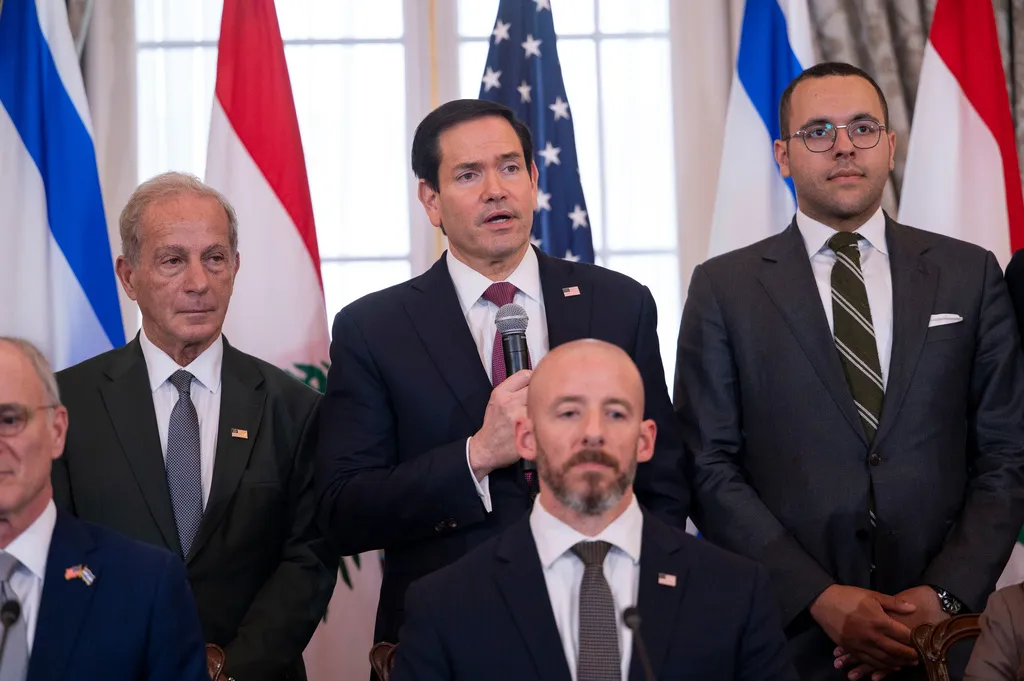 Mỹ - Israel - Lebanon k&yacute; khu&ocirc;n khổ ba b&ecirc;n, mở lối cho tiến tr&igrave;nh hướng tới h&ograve;a b&igrave;nh - Ảnh 1.