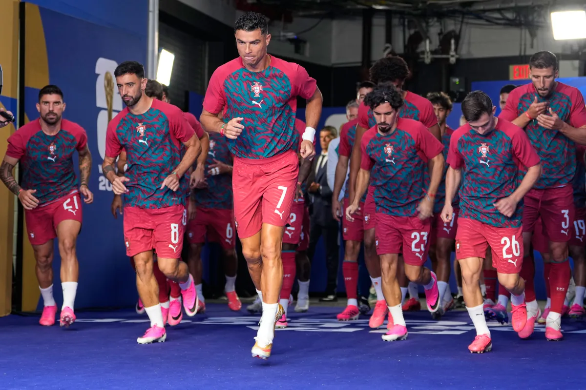 TRỰC TIẾP Bảng K FIFA World Cup 2026™| Bồ Đào Nha 0-0 Colombia (H1): CR7 đá chính - Ảnh 1.