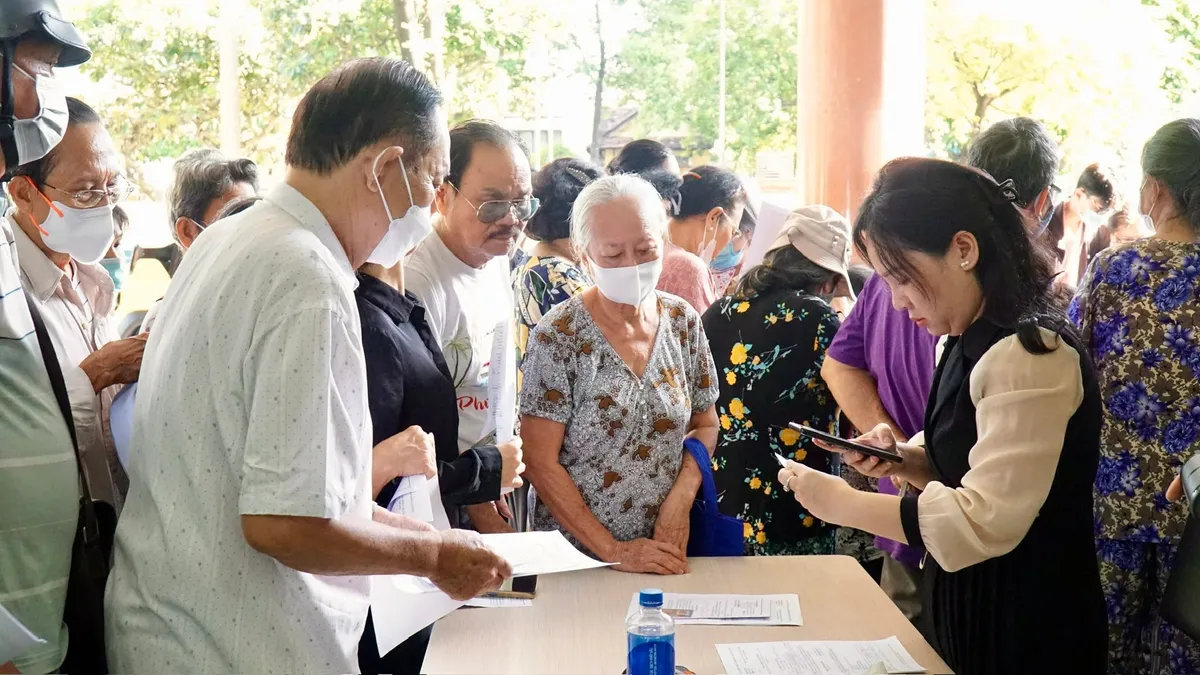 TP Hồ Chí Minh triển khai hơn 300 công trình an sinh kỷ niệm 50 năm mang tên Bác- Ảnh 2.