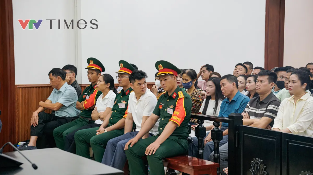 X&eacute;t xử ph&uacute;c thẩm hai cựu Thiếu tướng v&agrave; Nguyễn Văn Hậu trong vụ &aacute;n s&acirc;n bay Nha Trang- Ảnh 2.