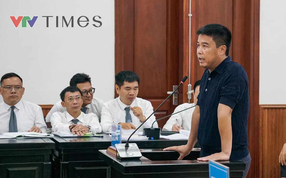 Bị cáo Nguyễn Văn Hậu (Cựu Chủ tịch Tập đoàn Phúc Sơn) tại toà.