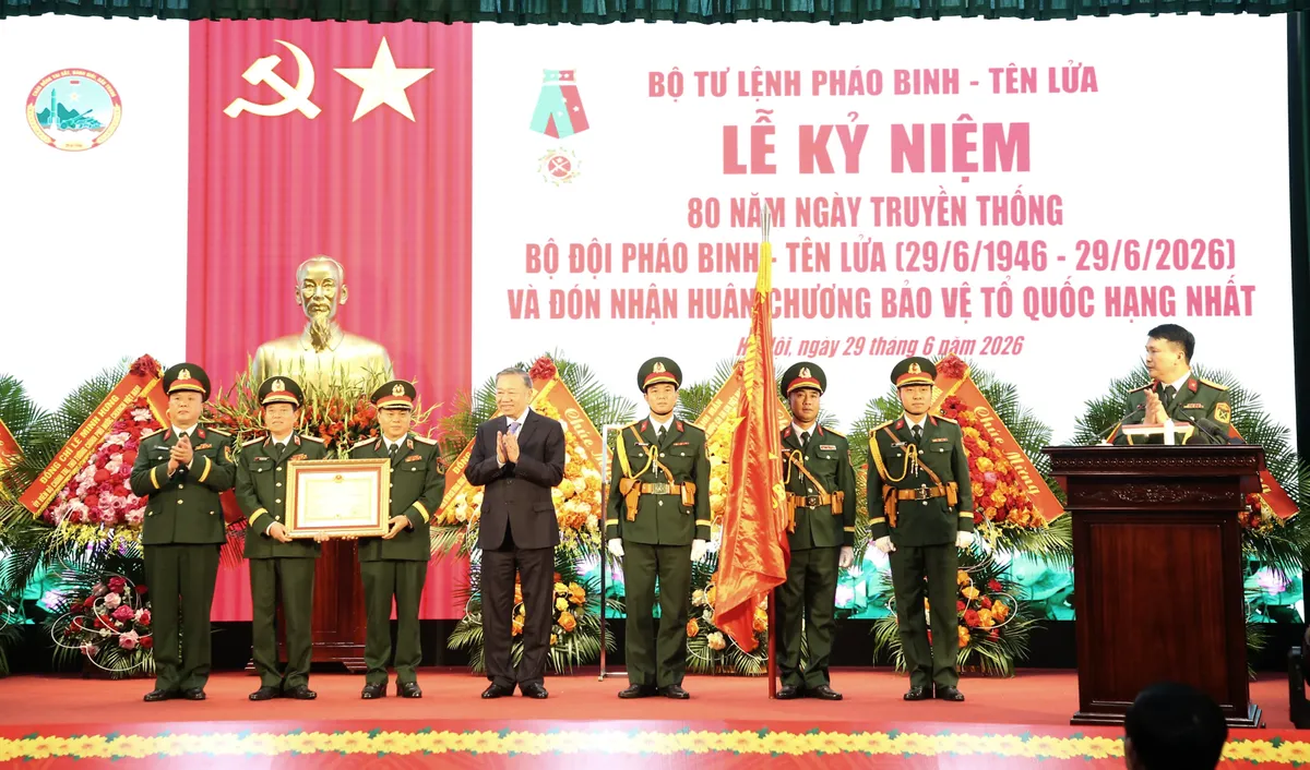 Tổng B&iacute; thư, Chủ tịch nước T&ocirc; L&acirc;m: X&acirc;y dựng lực lượng Ph&aacute;o binh - T&ecirc;n lửa hiện đại, tinh gọn, mạnh - Ảnh 2.