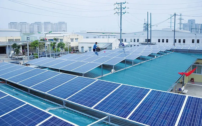 Nới mức b&aacute;n điện dư từ điện mặt trời m&aacute;i nh&agrave; l&ecirc;n đến 50%- Ảnh 1.